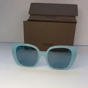 New ? Original Burberry BE 4371 4086  Women\'s Sunglasses, Helena Burberry | Accessories | New Original Burberry Be 437 486  main image 2